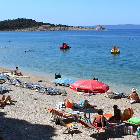 Family Friendly With A Swimming Pool - 22975 Makarska