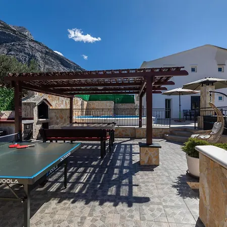 Family-friendly With Swimming Pool - 22975 Διαμέρισμα Μακάρσκα